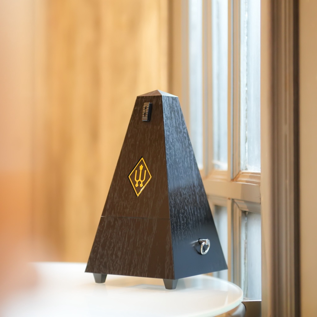 WITTNER Metronome With Bell Plastic  clear cover