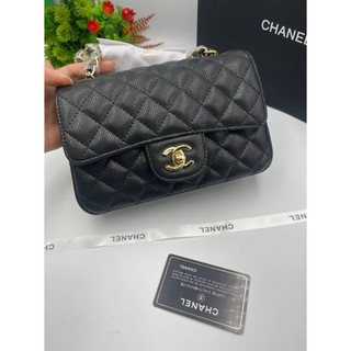 กระเป๋าสะพายข้าง CHANEL