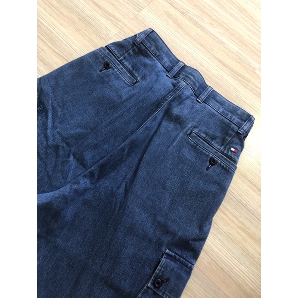 SJ309: Tommy Hilfiger กางเกงคาร์โก้ทอมมี่ เอวจีบ หายาก กระเป๋าหลังมีปักโลโก้ tommy