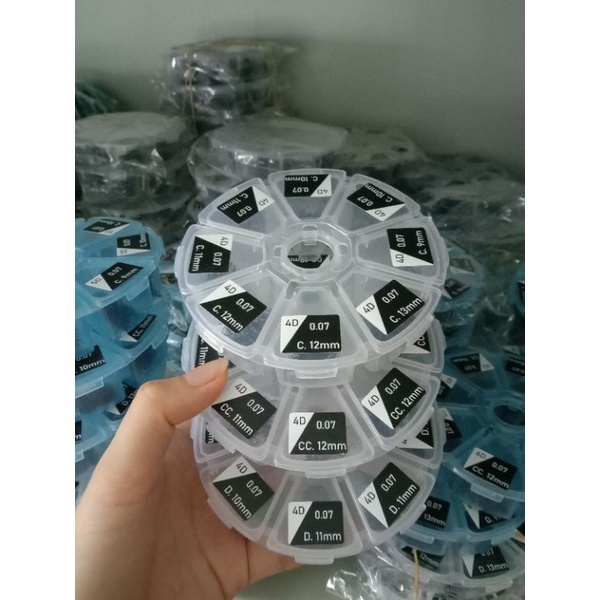 ขนตาจับช่อสำเร็จ4D mixsize9-13mm 1200ช่อ