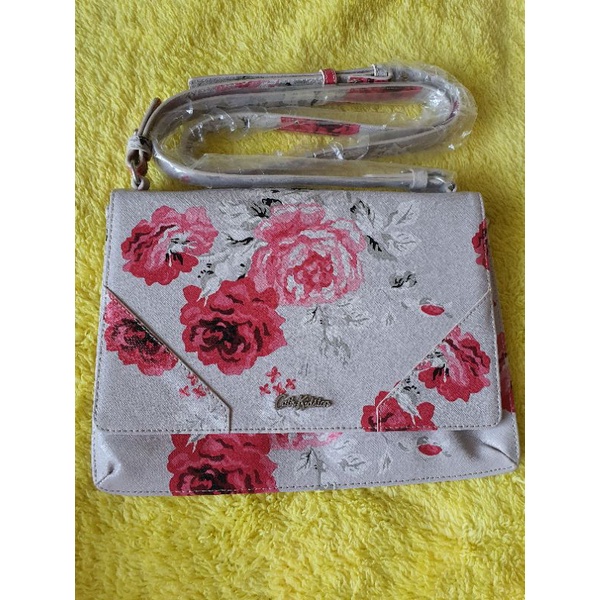 กระเป๋าสะพายข้าง Cath Kidston Crossbody Bag (รุ่น Envelope Antique Rose)🌹