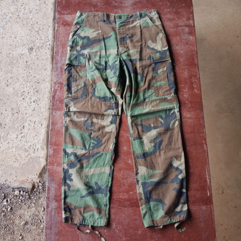 Vintage Military 80s กางเกงทหารอเมริกันมือ2 ลายพรางปี ลึก1980s เอว34ผ้าเด็ดมาก ของแท้ผลิตUSA