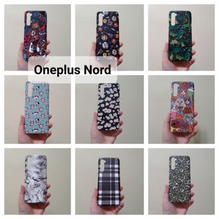 เคสแข็ง Oneplus Nord เคสไม่คลุมรอบนะคะ เปิดบน เปิดล่าง (ตอนกดสั่งซื้อ จะมีลายให้เลือกก่อนชำระเงินค่ะ)