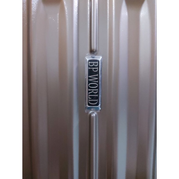 กระเป๋าเดินทางล้อลาก 30 นิ้ว BP world