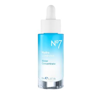 ผิมชุ่มชื่นทันทีหลังใช้ No7 hydraluminous water concentrate