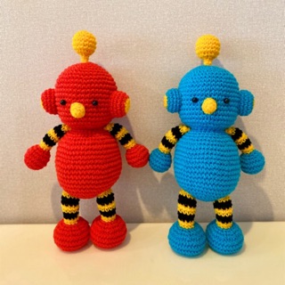 ตุ๊กตา ตุ๊กตาถัก Robot สูง 13.5 นิ้ว (Crochet Doll)