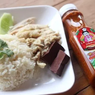 น้ำจิ้มข้าวมันไก่ต้ม(สูตรเต้าเจี้ยว)​ตราเจ้พร สูตรร้านดังดั้งเดิมในอ.ภูเขียวจ.ชัยภูมิขายมานานกว่า40ปี