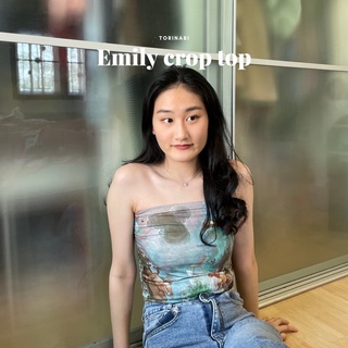 emily printed crop top เกาะอก