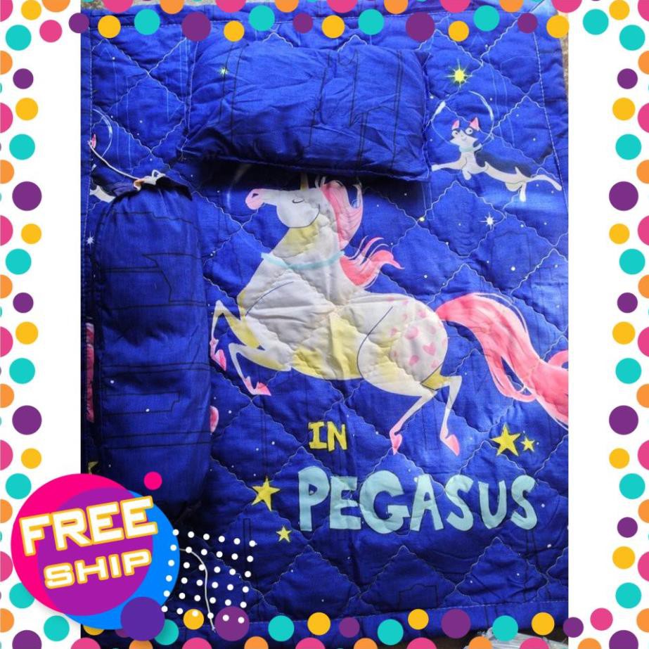 SET OF BEDDINGS, PILLOWS, HUG PILLOWS สําหรับรุ่น BABY STAR HORSE