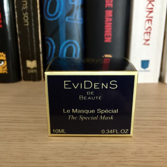 Evidens special mask.