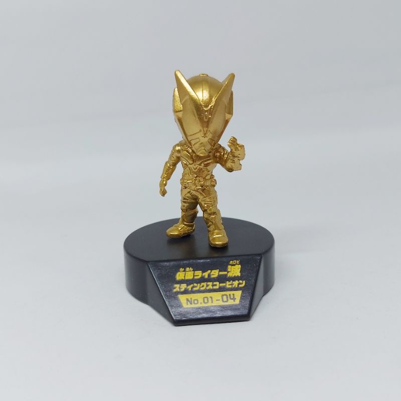 Bandai โมเดล Kaman Rider Gold Figure 01-04