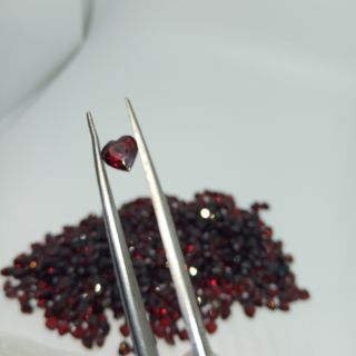 Garnet Geniune Gemstone (Heart Shape)