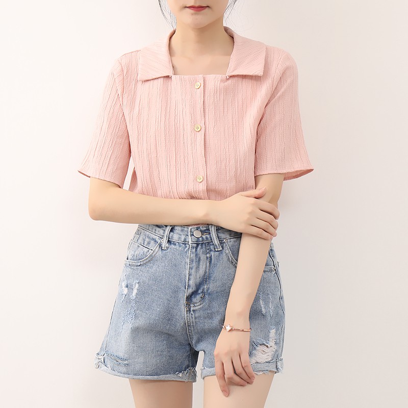 LH.Sunday🍀 เสื้อคอปกแต่งกระดุม 🌷งานสวยปังเริ่ด🌷 เรียบง่ายแต่ดูดี มี 4 สีให้เลือกมิกซ์แอนด์แมทซ์ตามใจชอบเลยจ้าา🔥🔥