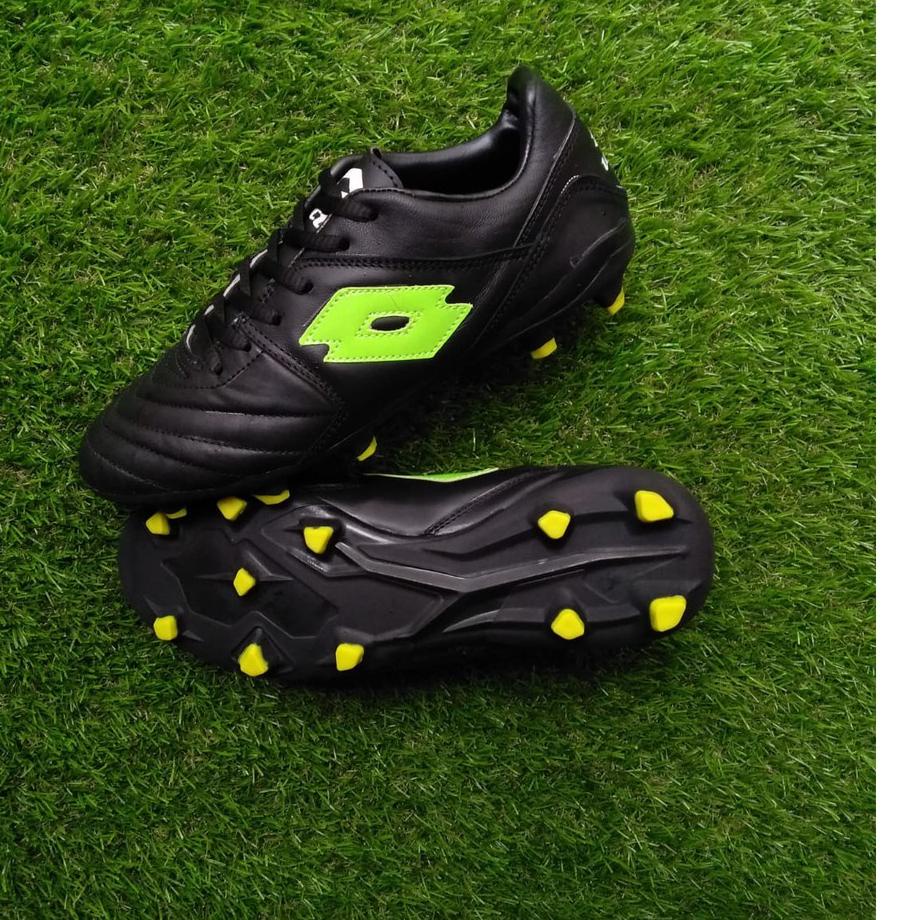 (SEND IMMEDIATELY) รองเท้าฟุตบอลหนัง LOTTO PDL