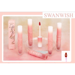 ลิปโบว์ swanwish  lipgloss sw2009 ลิป lip ลิปสติก lipstick ลิปกลอส lipgloss lip gloss tubes ลิปแท่ง ลิปกันน้ำ ลิปสติกกันน้ำ ลิปกลอสกันน้ำ ขนาดเล็ก พกพาง่าย แพ็คเกจรูปโบว์สีชมพูน่ารักมากๆ เนื้อลิปเนียน ทาง่าย สีสวยน่าใช้สุดๆ