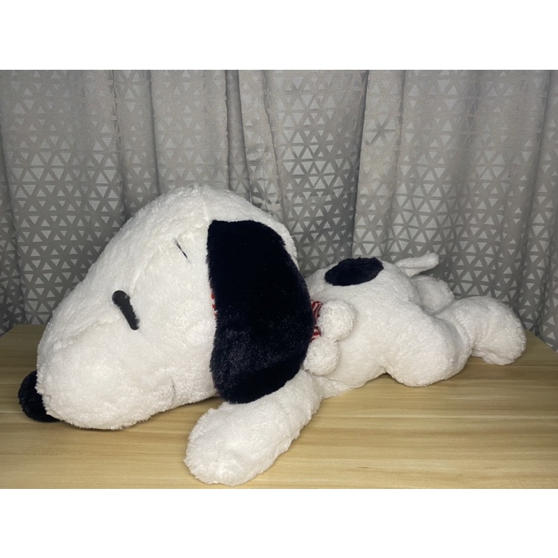 ตุ๊กตา Snoopy ตัวใหญ่ ขนนุ่ม  สภาพใหม่มาก