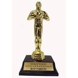 Oscar Award Trophy ถ้วยรางวัลออสก้า ของที่ระลึก Hollywood Best Parent สูง 20 ซม.