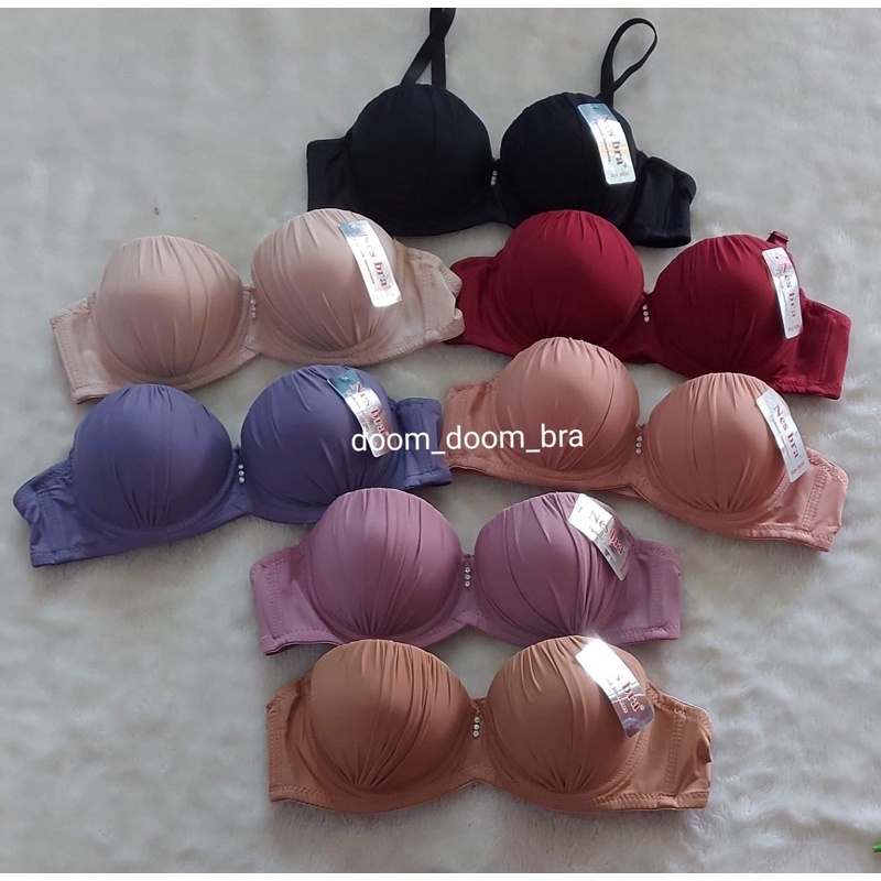 (9235)เต้าเล็กอกเล็กฯ มีโครงฟองน้ำหนาปานกลาง ไซร์ 32,34,36คัพA สาวอกใหญ่ใส่ไม่ได้นะค่ะ(พัสดุพร้องส่งทุกวันจ้า)