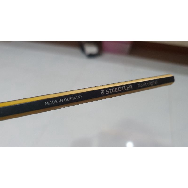 ปากกา staedtler noris digital (samsung pencil) หกเหลี่ยม *ลดราคา*