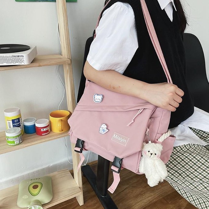 ifashionbag(IF1620) กระเป๋าสะพายข้าง ผ้าไนล่อน ใบใหญ่ **ไม่มีพวงกุญแจตุ๊กตา**