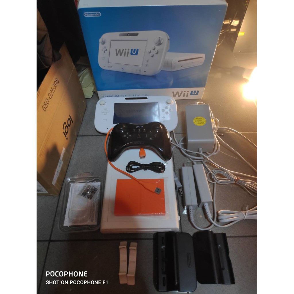 เครื่อง Wii U สีขาวงานกล่อง เครื่องญี่ปุ่นแปลงแล้วพร้อมเล่นพร้อม HDD 1 TB WD มีประกันกับ จอย Wii U P