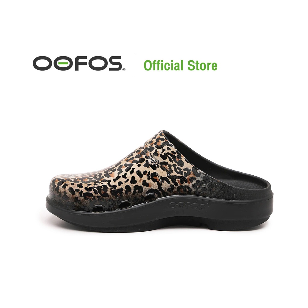 HOT OOFOS Recovery Footwear รุ่น Oocloog Luxe Leopard