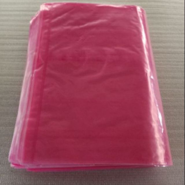 ถุงพลาสติก เฉลี่ยใบละ 0.11บาท โลละ 80บาท ขนาด12*21 cm 1โลประมาณ 400ใบ สีชมพู