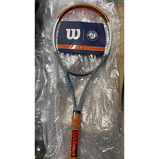 ไม้เทนนิส  WILSON สีส้ม