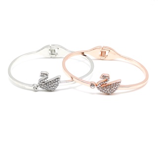 Rose Gold Little Swan สร้อยข้อมือเป็นมิตรกับสิ่งแวดล้อมโลหะผสม Rhinestone Swan สร้อยข้อมือแฟชั่นเครื่องประดับขนาดเล็ก