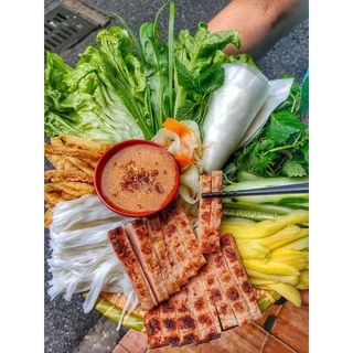 แป้งแหนมเนืองแบบไม่ชุบน้ำ ขนาด 11x22 cm. 200 กรัม