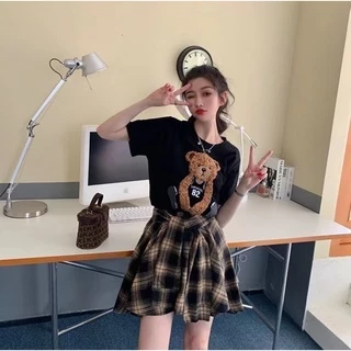 Swan shop ชุดเซต2ชิ้น เสื้อยืดลายหมี🧸+กระโปรงลายสก๊อต สไตล์แนวหวานใส่น่ารัก มี6ไซด์พร้อมส่งค่ะ