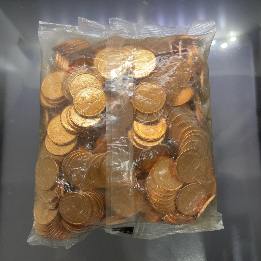 เหรียญยกถุง(400 เหรียญ)เหรียญกษาปณ์ 25 สตางค์ 2551 สีทองแดง ไม่ผ่านใช้