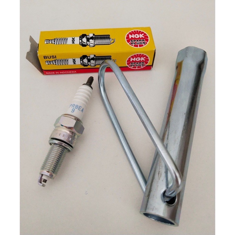 SPARK PLUG WAVE125 YAMAHA LC135 CPR6EA-9 CPR8EA-9 NGK PLUG SPANNER เปิด