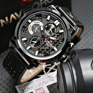Naviforce รุ่น NF9068 Black &amp; White Chronograph Quartz Watch For Men