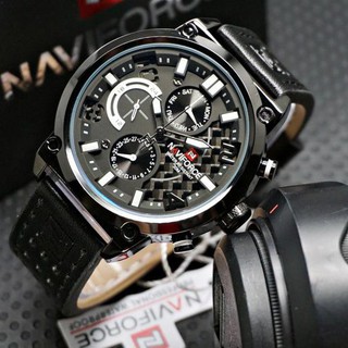 Naviforce รุ่น NF9068 Black &amp; White Chronograph Quartz Watch For Men