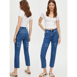 Pullandbear mom jeans  **ไม่มีป้ายหนัง** กางเกงยีนส์ทรงมัม เอวกลาง ปลายขารุ่ย เนื้อยีนส์นิ่มไม่ยืด ใส่สวยทรงนี้แมทซ์ง่าย