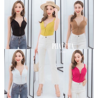 บอดี้สูทสายเดี่ยวแอบแซ่บบบ แหวกอกลึกกว่ามหาสมุทร มีดีเทลตรงเย็บโชว์วับๆแวมๆที่หน้าท้อง สายปรับได้ เนื้อผ้าดี phatcha