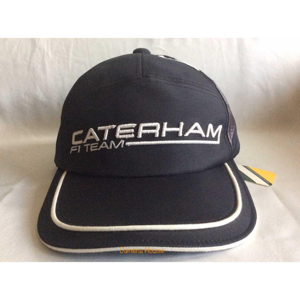 Caterham F1 Team หมวกกันน้ําสีดํา