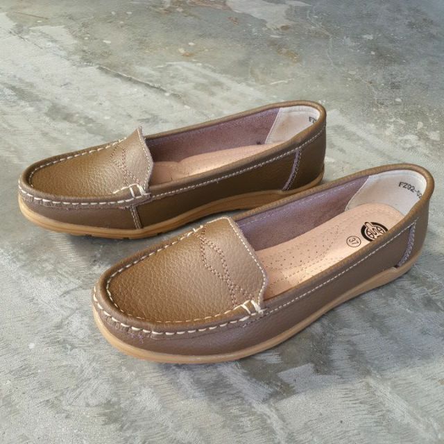 รองเท้าหนังแท้ 92-526 มี 5 สี  กรม น้ำตาล กากี ขาว เหลือง ไซส์ 36-41 - รูปที่ 4