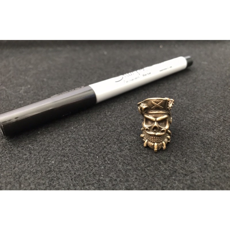 Paracord Beads ลูกปัดร้อยสายพาราคอร์ดคล้องมีด ทองเหลือง