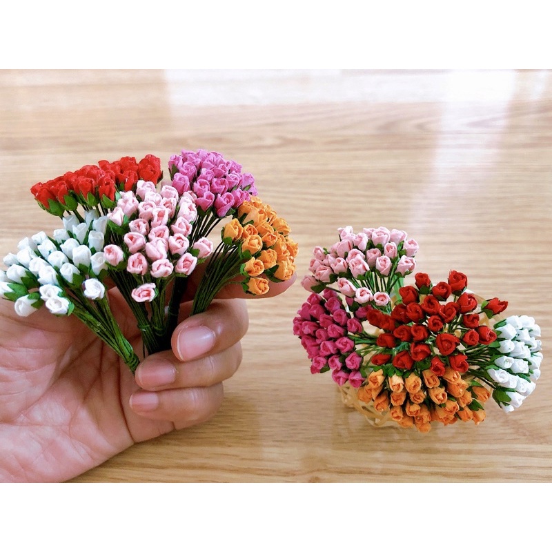 ดอกกุหลาบตูมกระดาษสา กุหลาบตูมจิ๋ว ดอกตูมเล็ก (Size.S) ดอกแฮนด์เมดฝีมือคนไทย ขนาดเล็กจิ๋ว 0.5 cm. ราคาต่อ 1ห่อ / 100ดอก