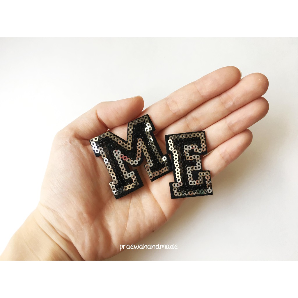 Glitter sequin alphabet iron-on patch ตัวรีดอักษรเลื่อมกากเพชร