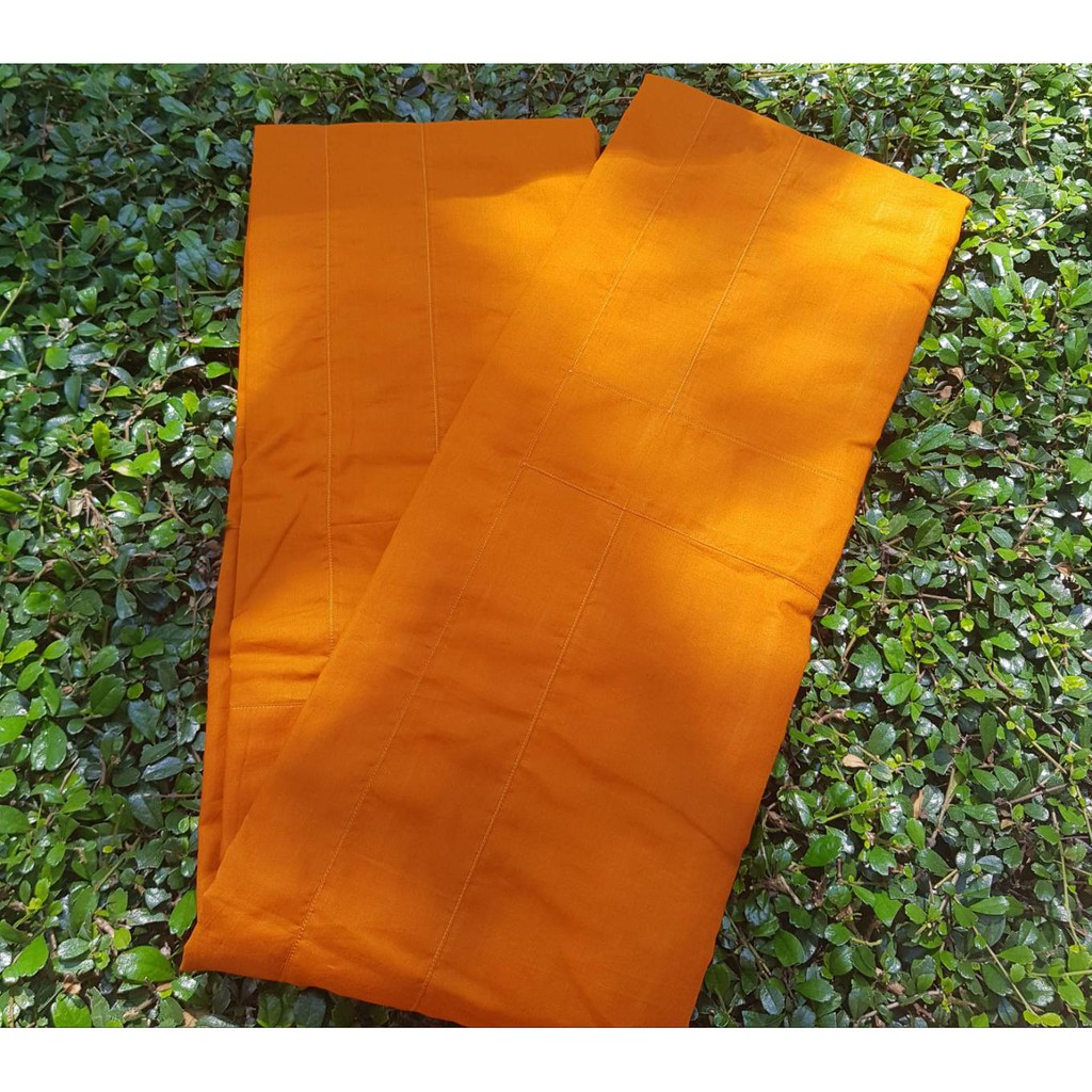 จีวรพระ ผ้าจีวร 9ขันธ์ ผ้ามัสลิน สีพระราช ตะเข็บเดี่ยว (ไม่ล้มตะเข็บ) ถูกพระธรรมวินัย