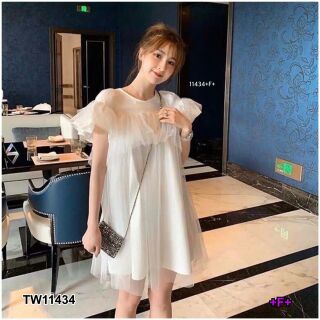 Dress เดรสคอกลมผ้าซาร่าสพื้น แขนระบาย 2