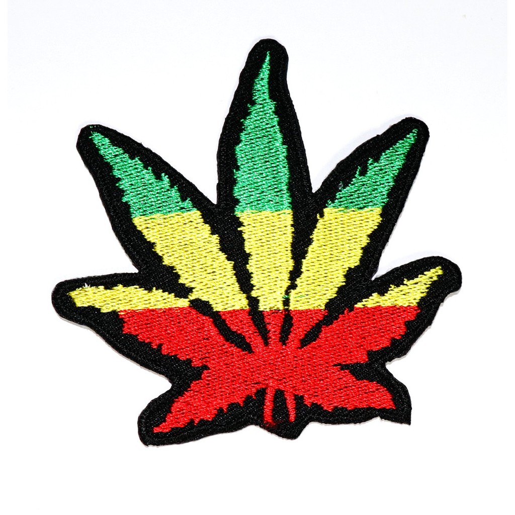 [ ตัวรีดติดเสื้อ ลาย ใบกัญชา รูปกัญชา งานศิลปะ ธง เร็กเก ฮิปปี้ ] Reggae Ganja Patch งานปัก DIY ตัวร