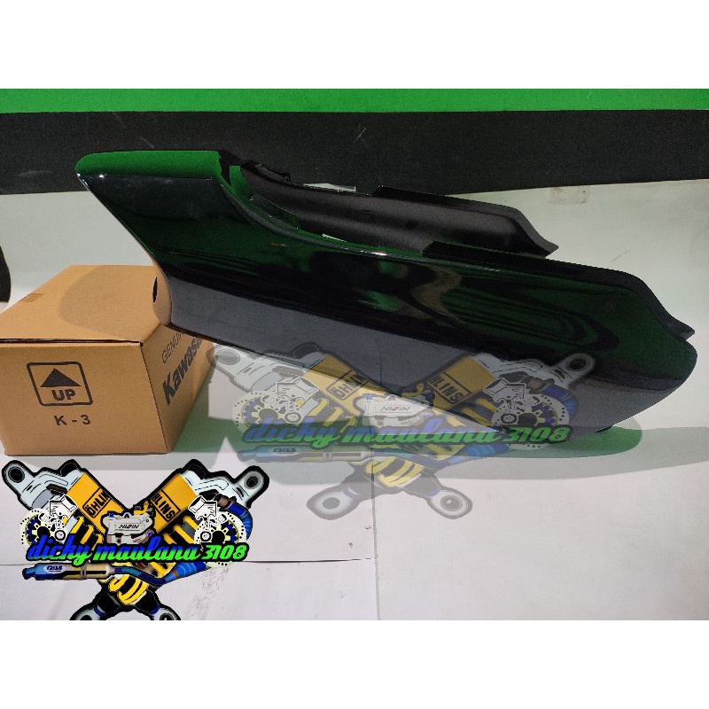 ต้นฉบับ KAWASAKI BLACK NINJA 150 R SS REAR BODY