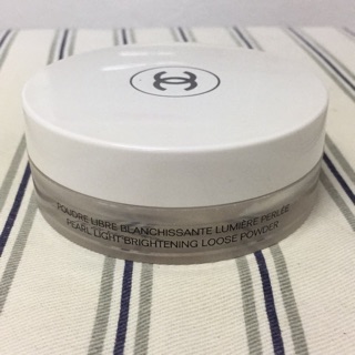 Chanel le blanc pearl light brighteninhg loose powder 1 g