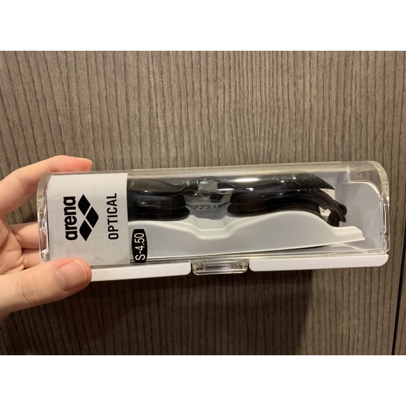 แว่นตาว่ายน้ำ arena สายตาสั้น 4.50 ใช้ไป 2 ครั้ง สภาพ 99%
