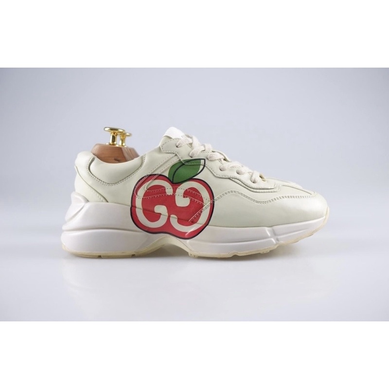 G G Rhyton Apple Sneaker Size 38 EU 24 cm.