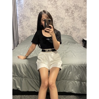 เสื้ครอปดำ#เสื้อผ้ามือสอง #เสื้อผ้าแฟชั่น